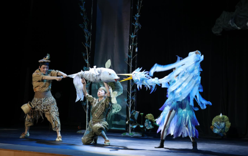 الطائر، والمحار، والسمكة