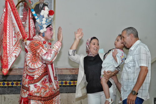 روائع طريق الحرير، ونفحات المسرح الصيني