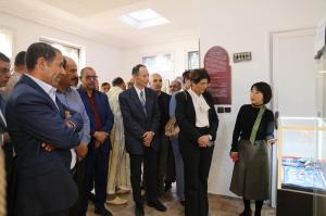la fin de l'exposition itinérant de l'artisanat Sino-marocain à Marrakech 